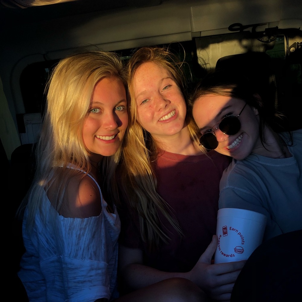 Meet your Posher, Mimi